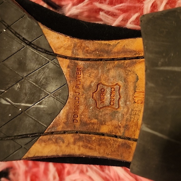 Dress shoes - Picture 7 of 9